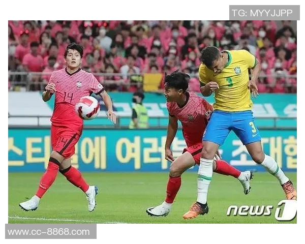 姆巴佩慷慨让点球维尼修斯晒合照表达友谊与支持