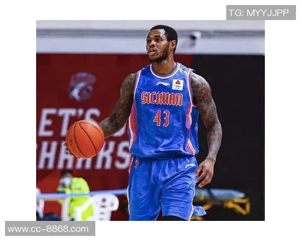 辽篮大家庭迎来新成员马库斯乔治亨特正式加盟球队喜讯分享