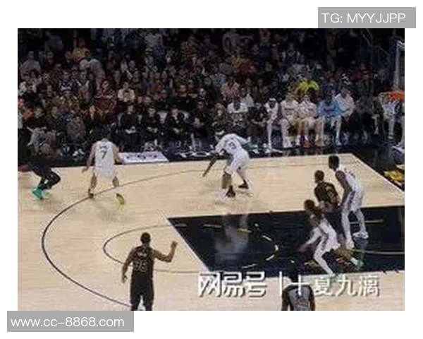 八村塁与艾顿表现差异显著詹姆斯末节防守助球队锁定胜局